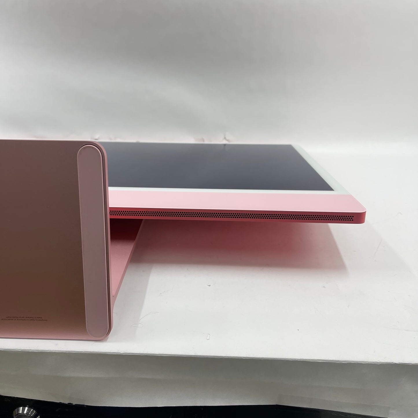 2024 Apple iMac 24" M4 4.5GHz 16GB RAM 256GB SSD Pink MWUG3LL/A