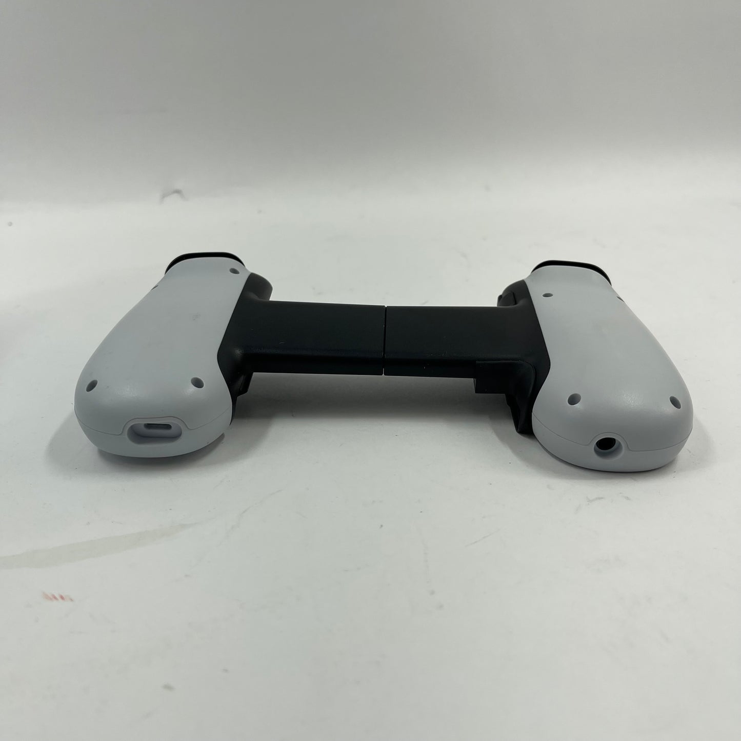 Backbone One 2nd Gen (Lightning) Mobile Gaming Controller PlayStation Edition