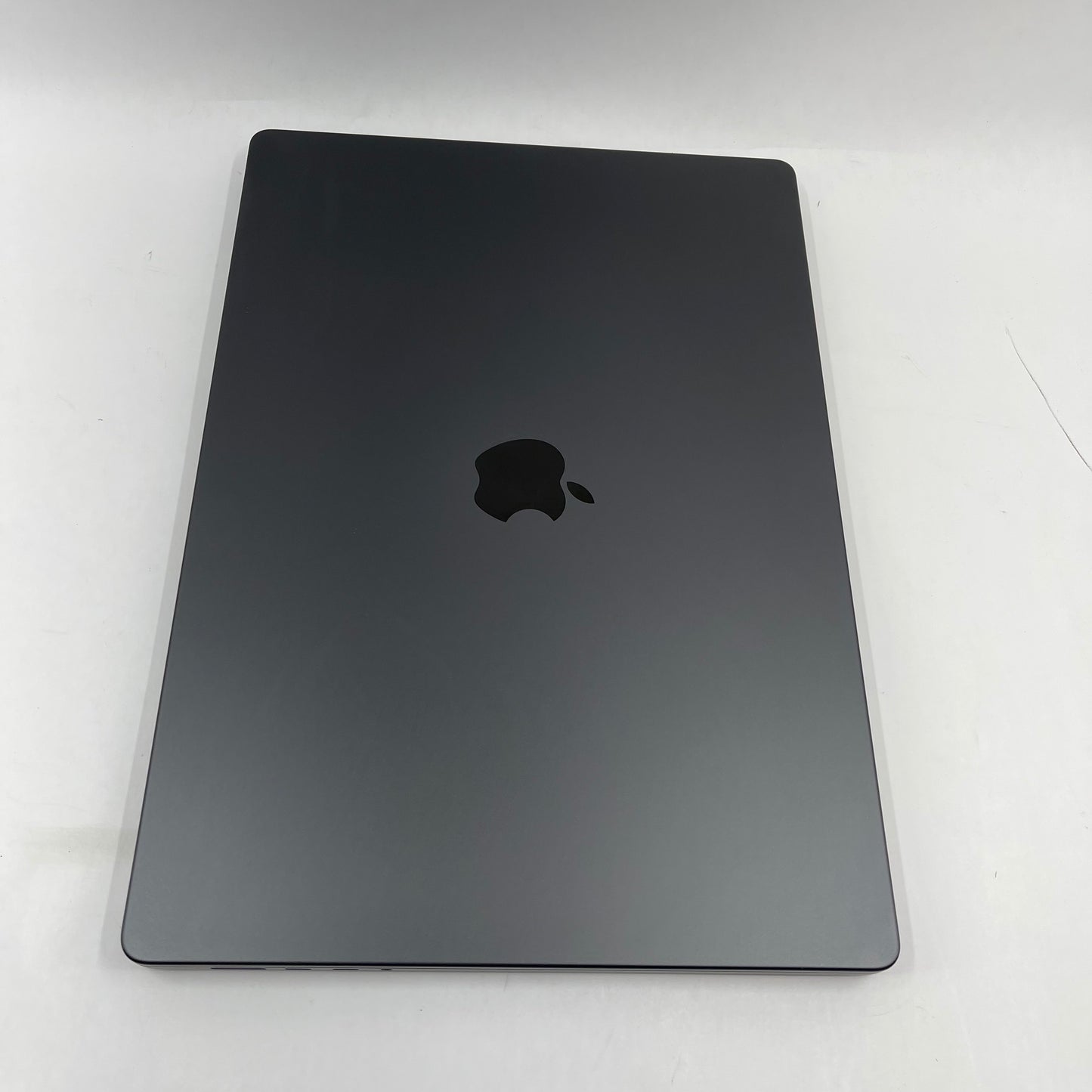 2024 Apple MacBook Pro 16" M4 Max 40C 4.5GHz 64GB RAM 1TB SSD A3186
