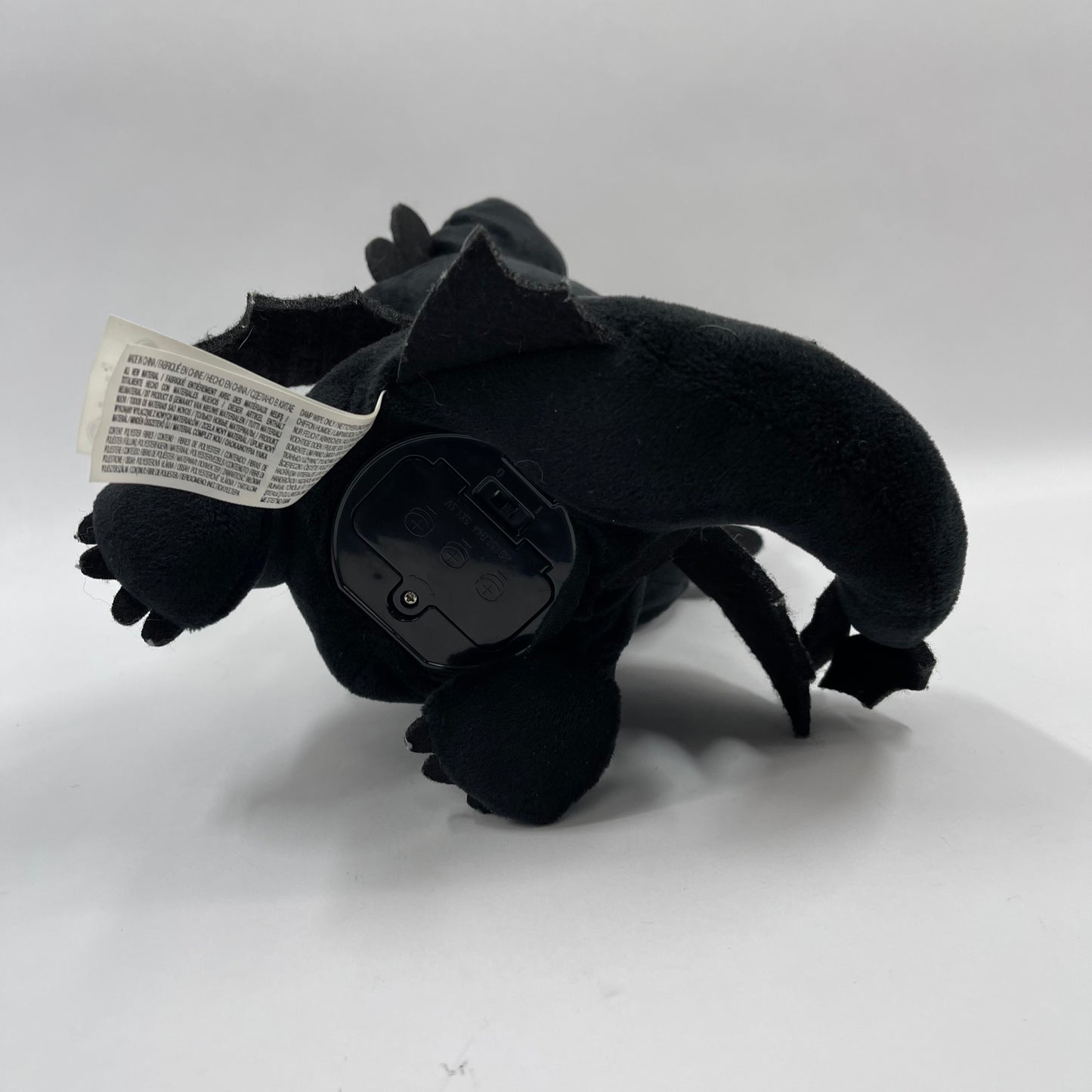 Dreamworks Dragons Squeeze & Roar Toothless 11" Toy Plush