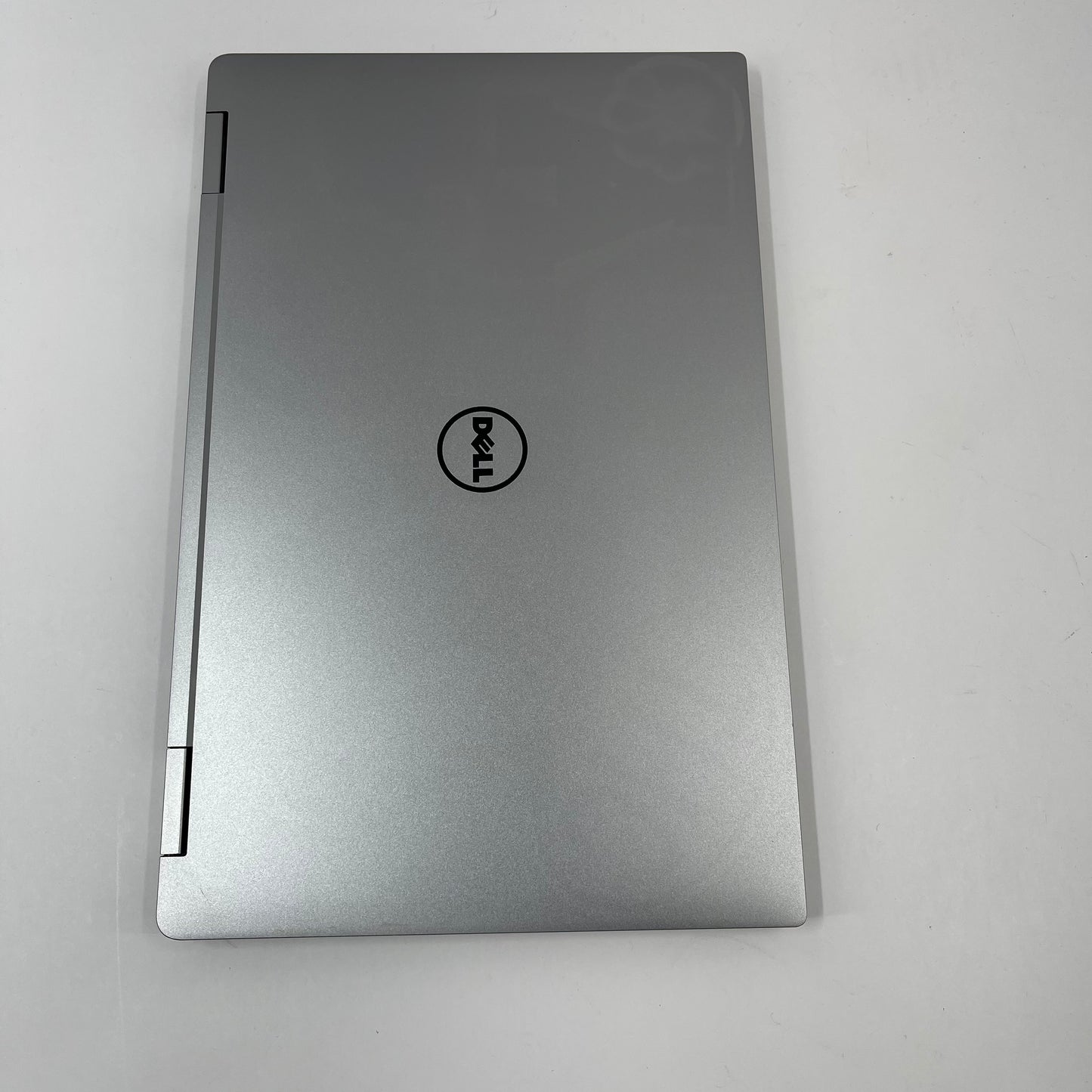Dell XPS 13 9365 2-IN-1 13.3" i5-7y54 1.6GHz 4GB RAM 128GB SSD