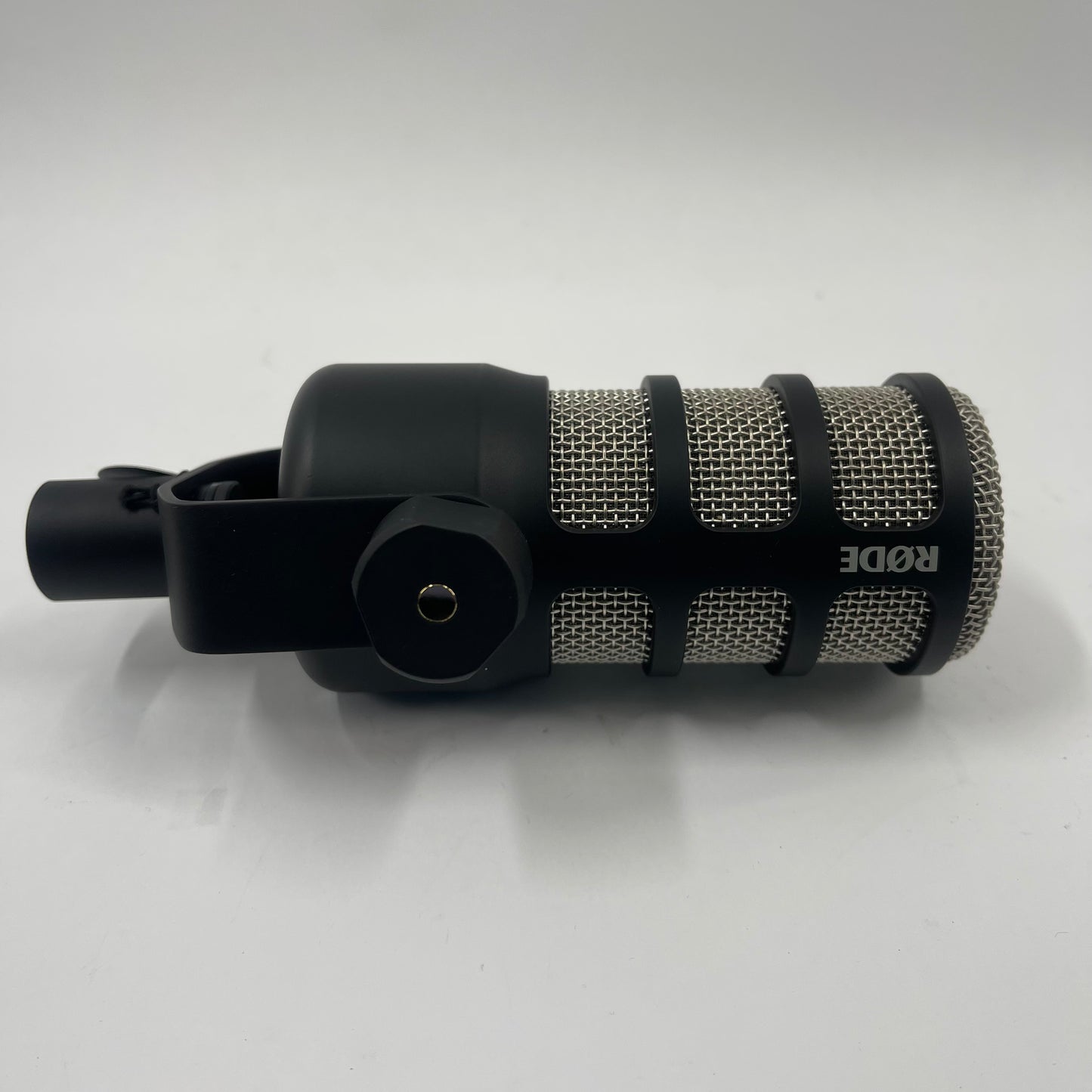 Rode PodMic 20 Hz - 20 kHz Dynamic Podcasting Microphone PODMIC