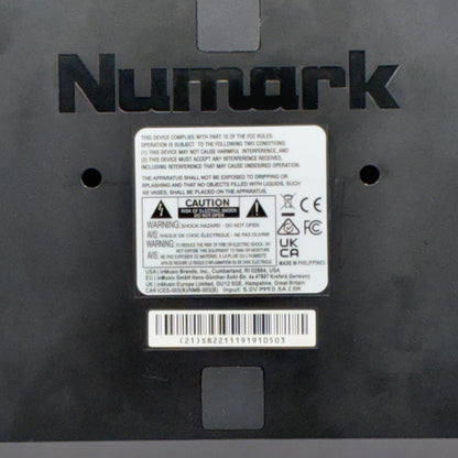 Numark Mixtrack Platinum FX 4-Deck Layering  DJ Controller
