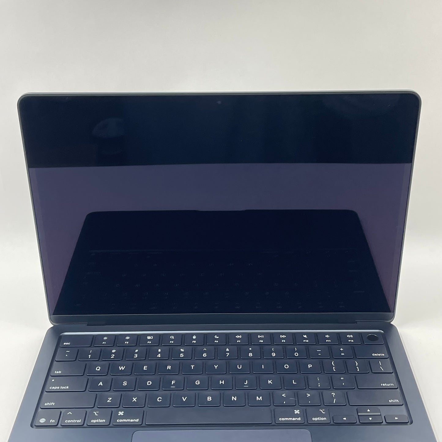 2025 Apple MacBook Air 13.6" M4 8C GPU 4.5GHz 16GB RAM 256GB SSD A3240