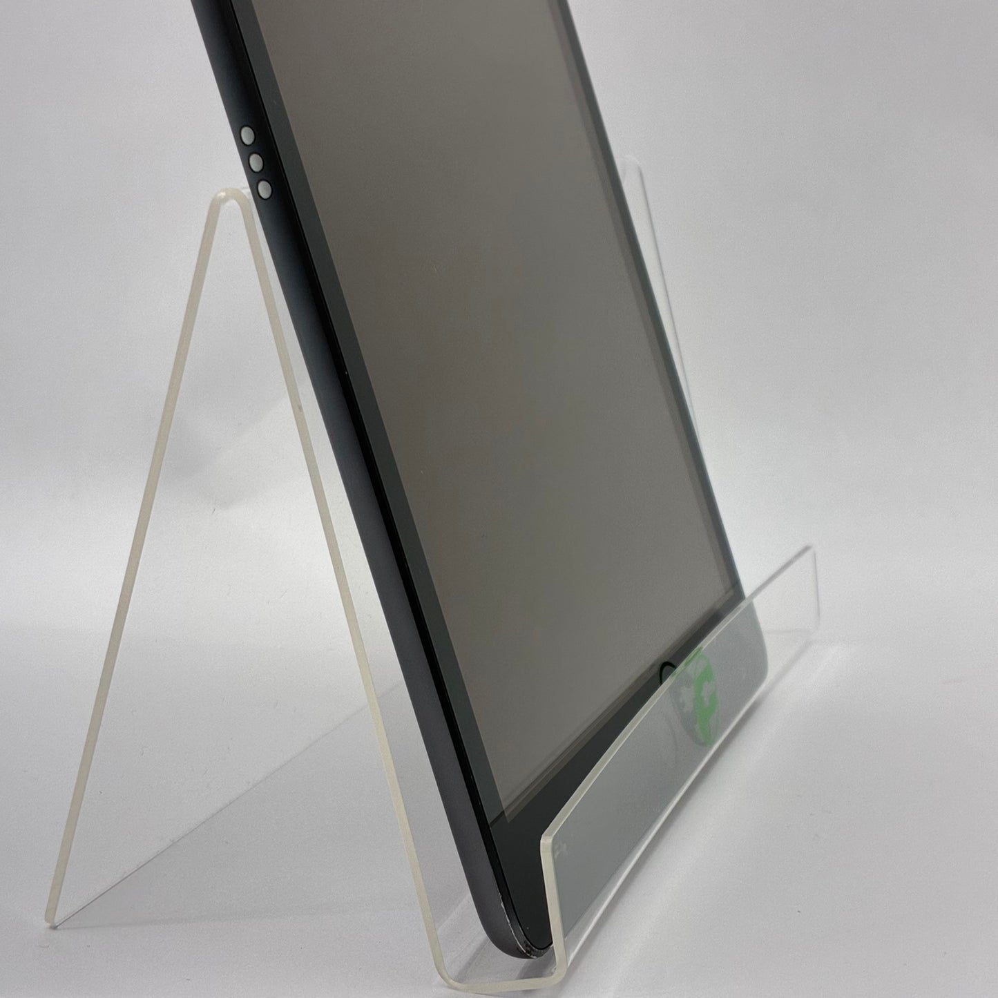 Unlocked Apple iPad 9th Gen 256GB Space Gray MK693LL/A