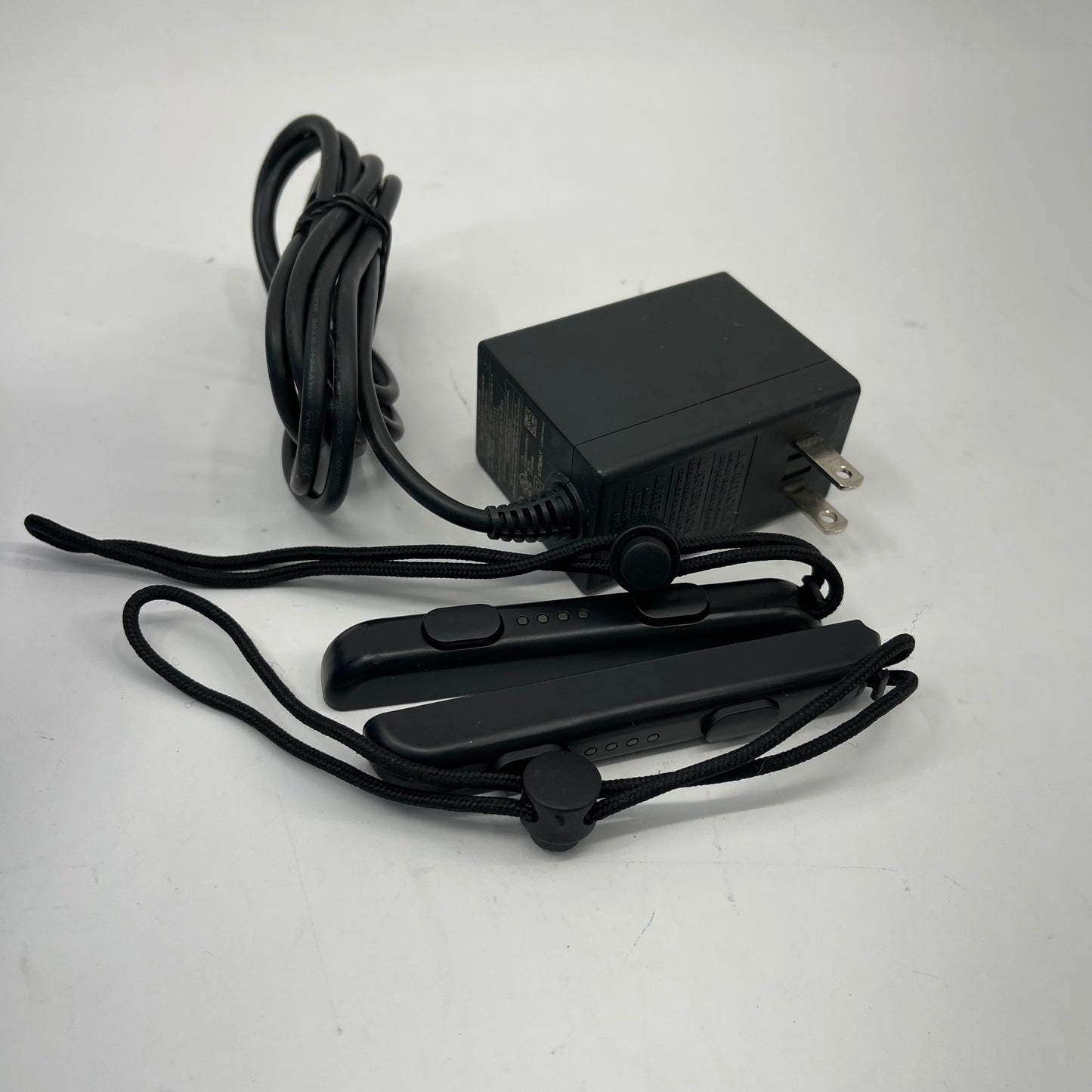 Nintendo Switch v2 Video Game Console HAC-001(-01)  Black/Gray