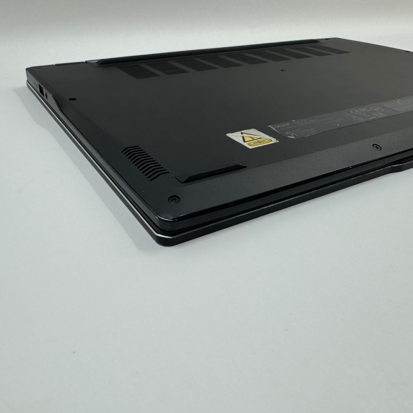 Acer Swift 16 AI N24Q11 16" Core Ultra 7 256V 2.2GHz 16GB RAM 1TB SSD