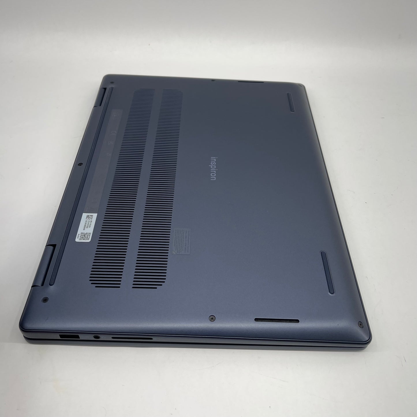 Dell Inspiron 14 P186G 14" Ryzen 5 8640HS 3.5GHz 8GB RAM 512GB SSD