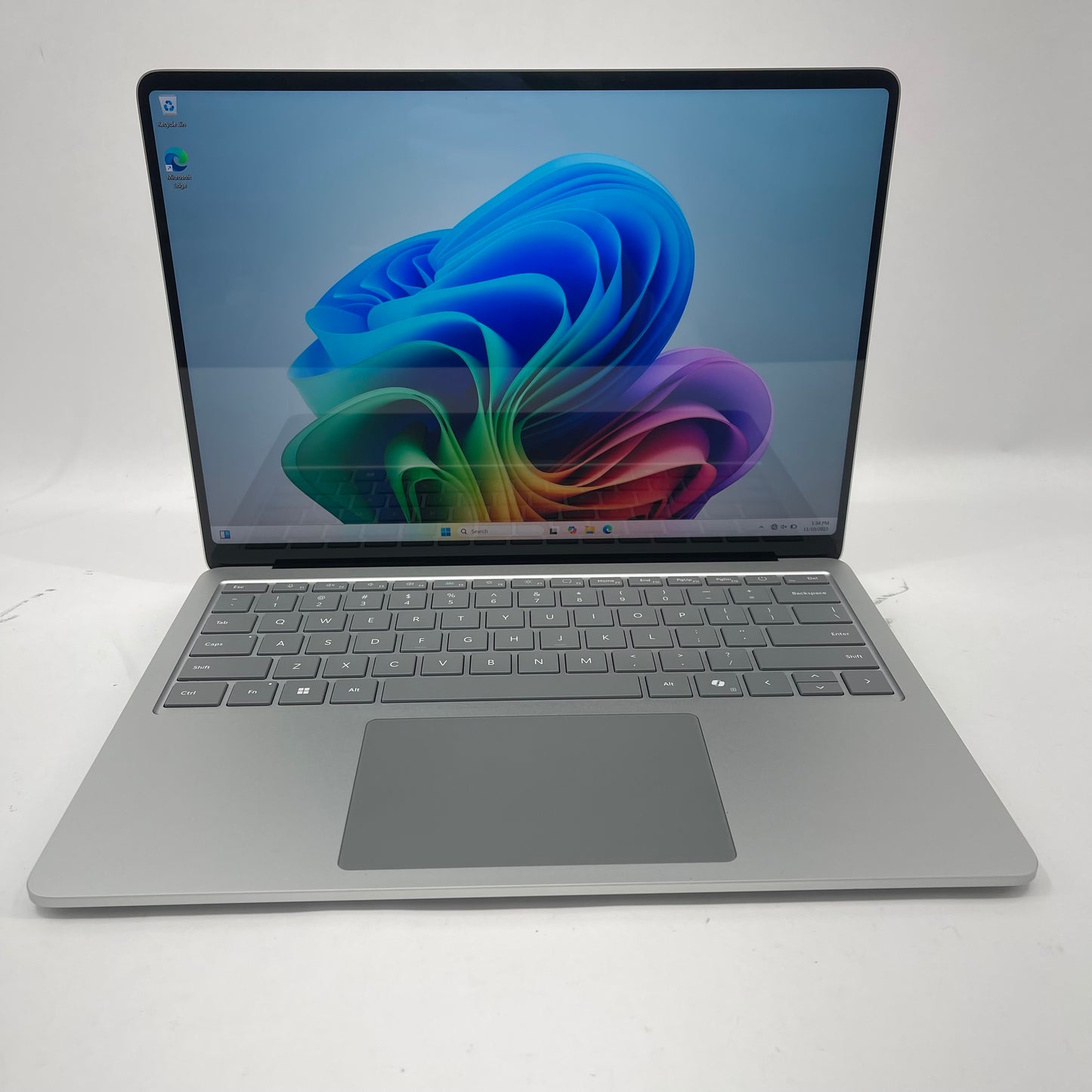 Microsoft Surface Laptop 7 2036 13.8" Snapdragon X Elite 16GB RAM 512GB SSD