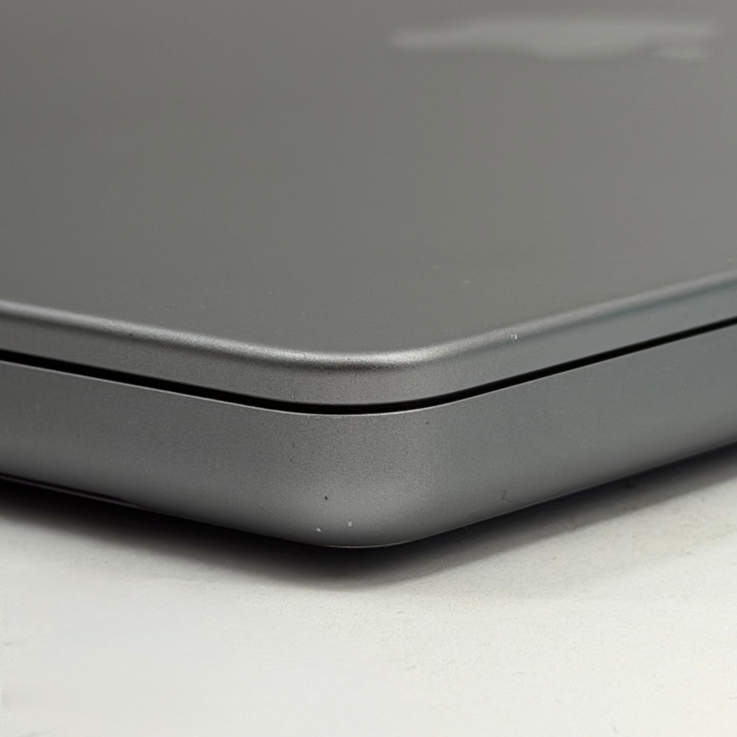 2023 Apple MacBook Pro 14" M2 Pro 16C GPU 3.5GHz 16GB RAM 512GB SSD MPHE3LL/A
