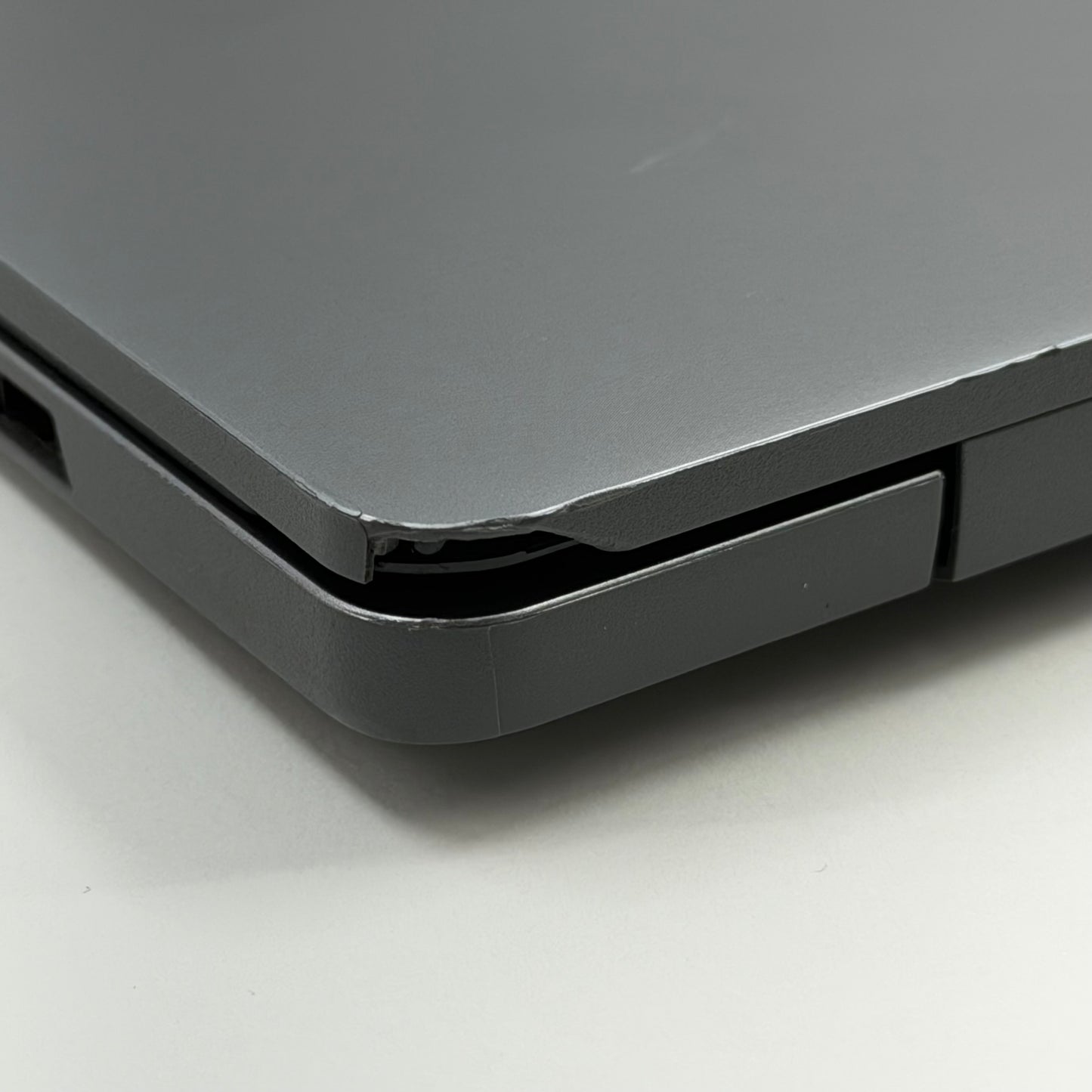 Lenovo IdeaPad Slim 3 15IAN8 15.6" i3-N305 1.8GHz 8GB RAM 128GB SSD