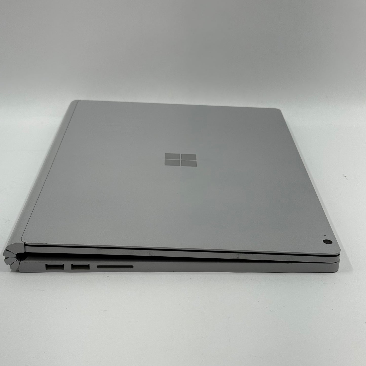 Microsoft Surface Book 3 13.5" i7-1065G7 16GB RAM 256GB SSD GeForce GTX 1650