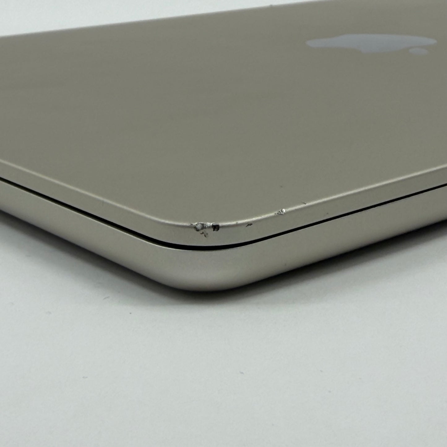 2025 Apple MacBook Air 13" M4 8C GPU 4.5GHz 16GB RAM 256GB SSD A3240