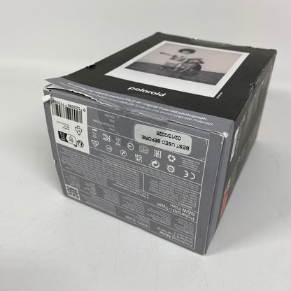 New Polaroid Now Instant Camera Generation 2 + 8 Photos Bundle Black PRD006284