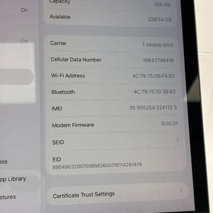 Unlocked Apple iPad 9th Gen 256GB Space Gray MK693LL/A