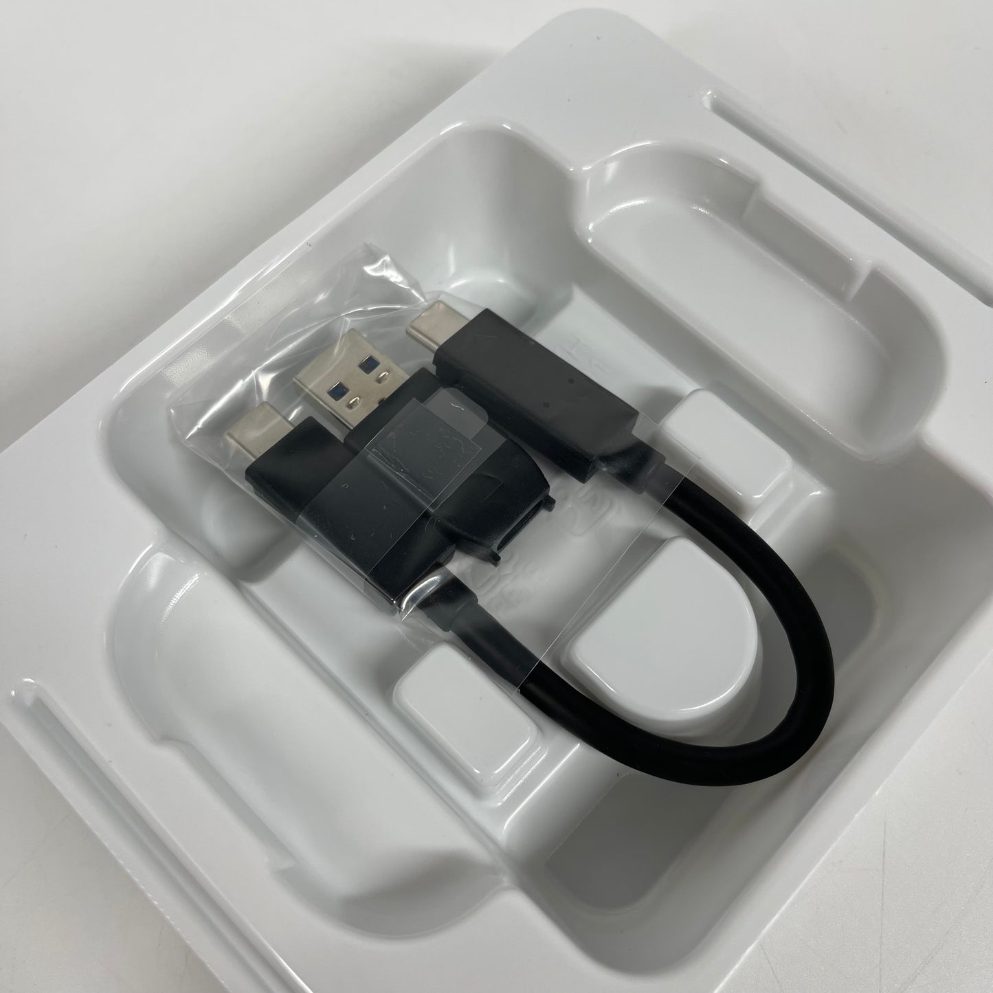 New SanDisk Extreme Portable 2TB USB-C SSD SDSSDE51-2T00-AW25