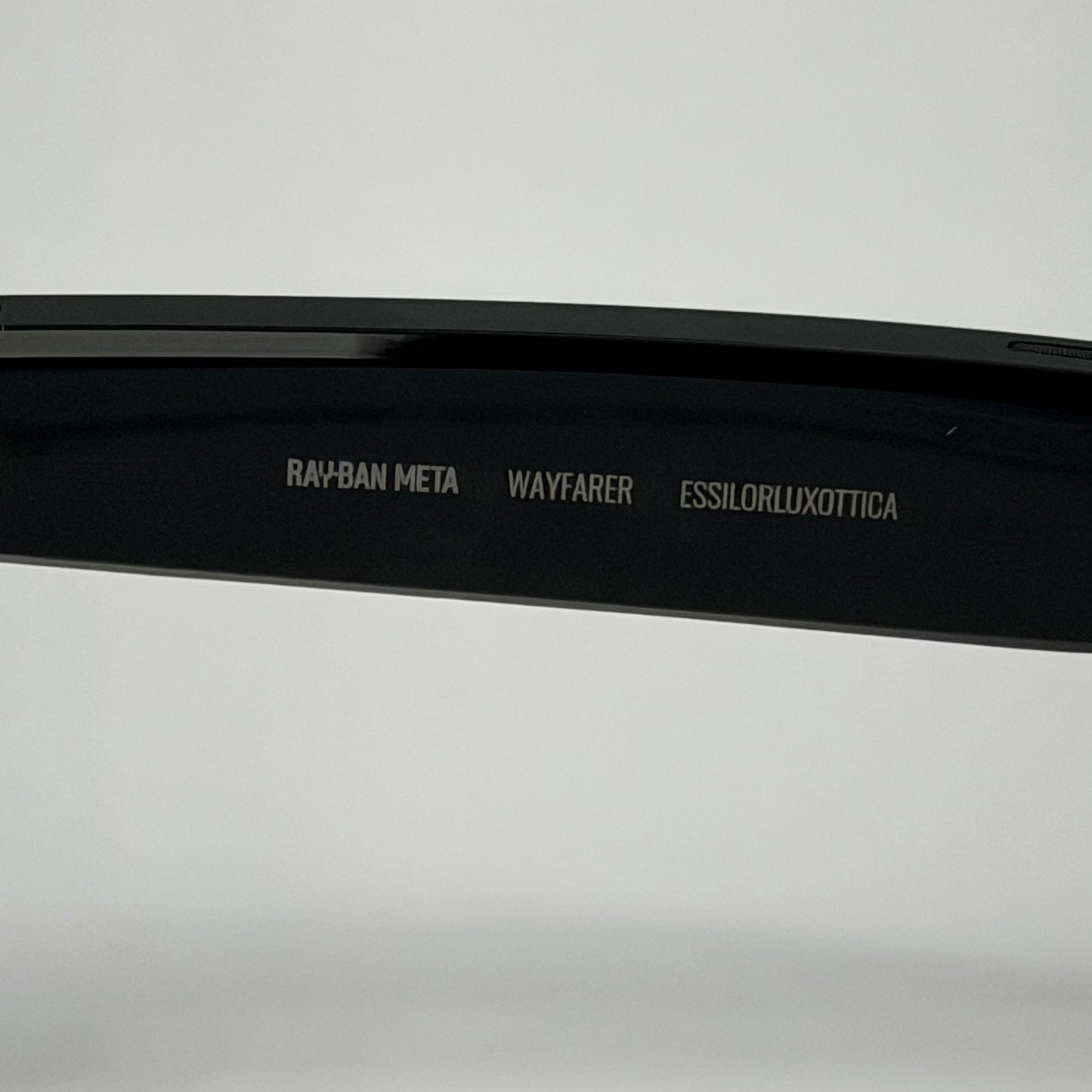 Ray-Ban Meta Wayfarer Gen 1 Shiny Black Standard RW4006 601/SB AI Smart Glasses