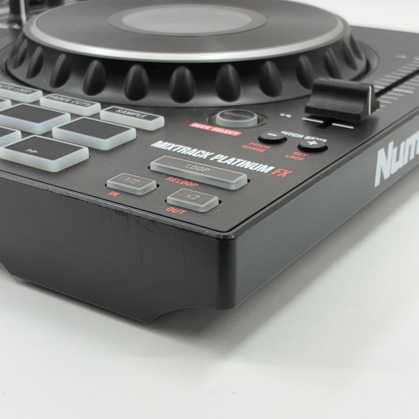 Numark Mixtrack Platinum FX 4-Deck Layering  DJ Controller