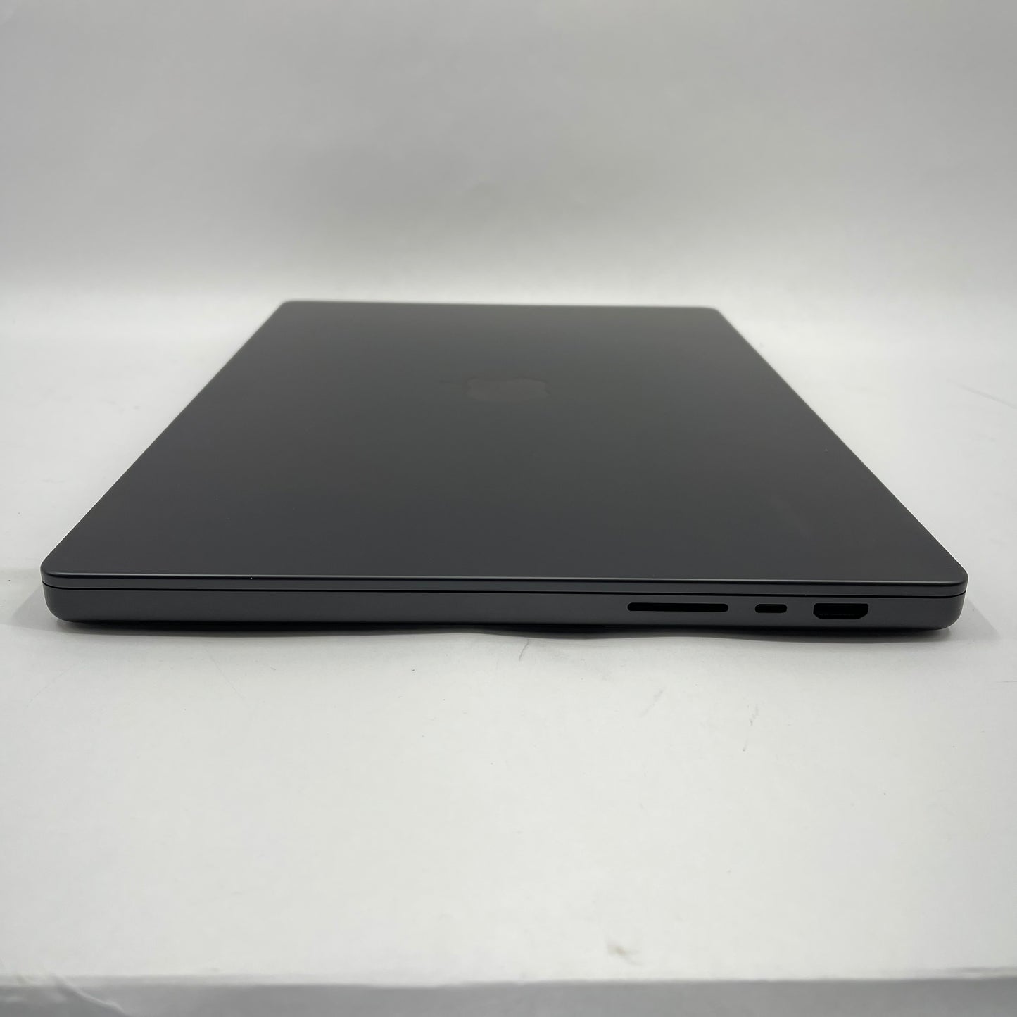 2024 Apple MacBook Pro 16" M4 Max 40C 4.5GHz 64GB RAM 1TB SSD A3186