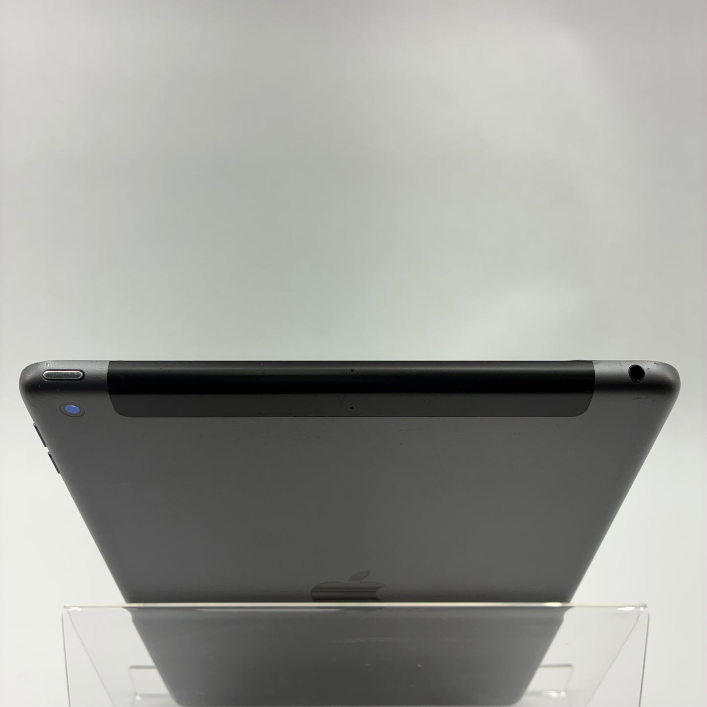 Unlocked Apple iPad 9th Gen 256GB Space Gray MK693LL/A