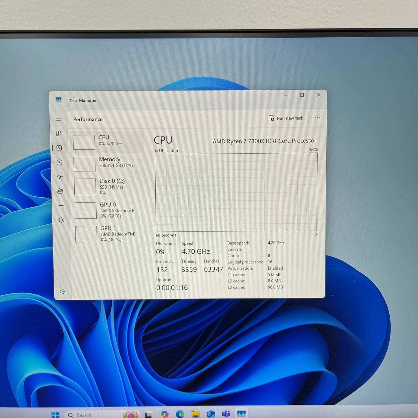 Custom PC Ryzen 7 7800X3D 4.20GHz 32GB RAM 1TB SSD Nvidia GeForce RTX 3070