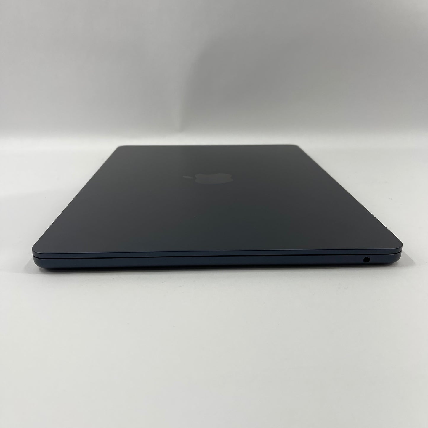 2025 Apple MacBook Air 13.3" M4 8C GPU 4.5GHz 16GB RAM 256GB SSD A3240