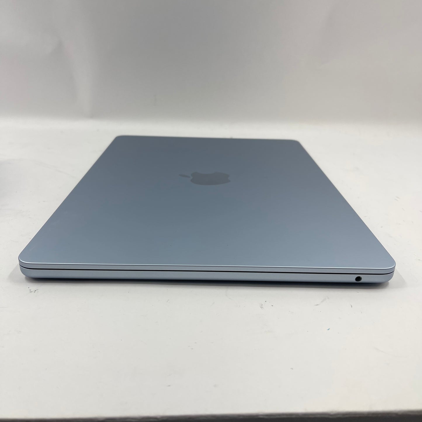 2025 Apple MacBook Air 13.6" M4 4.5GHz 16GB RAM 256GB Sky Blue A3240