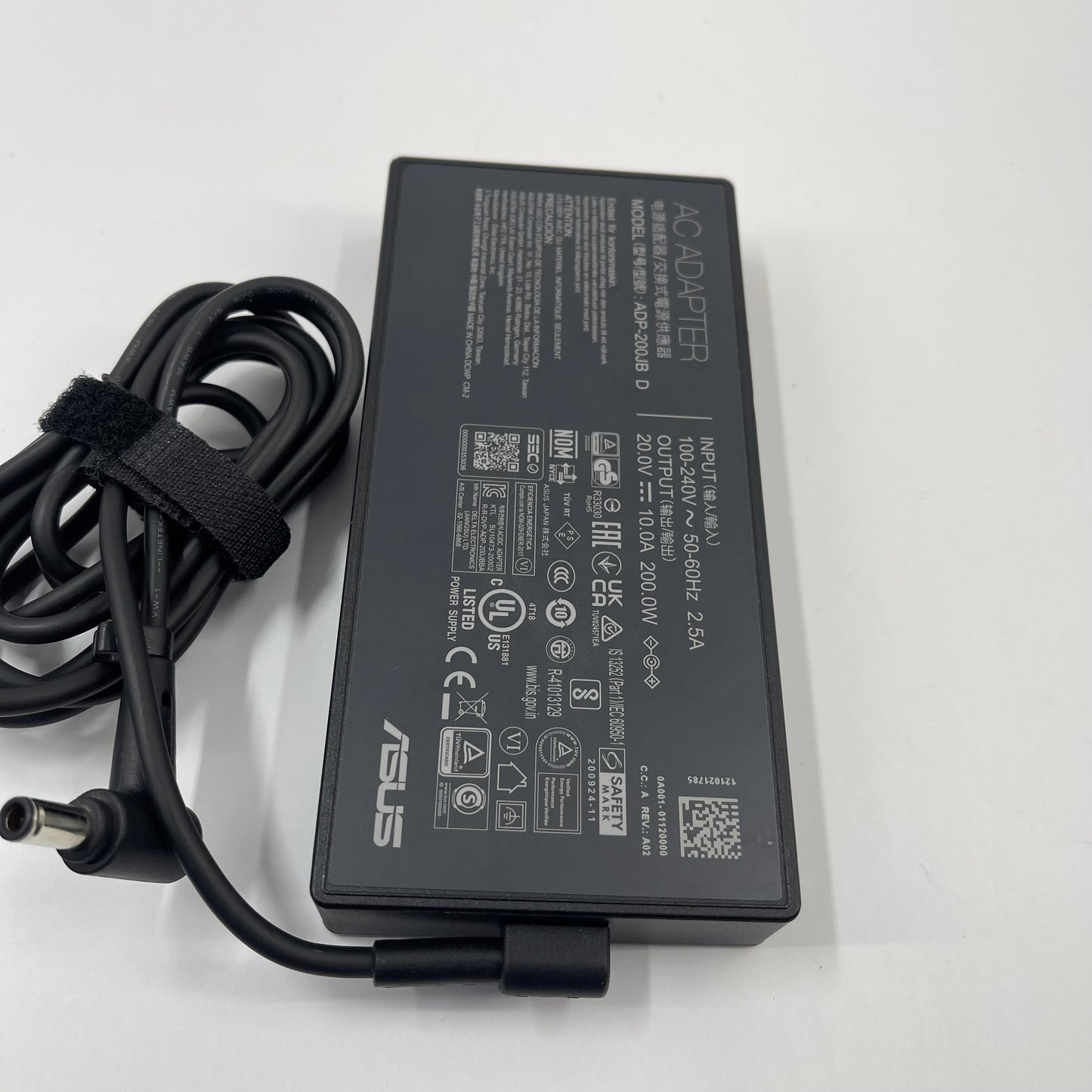 Asus ROG Zephyrus G15 GA503Q Ryzen 9 5900HS 3.3GHz 16GB 1TB GeForce RTX 3070