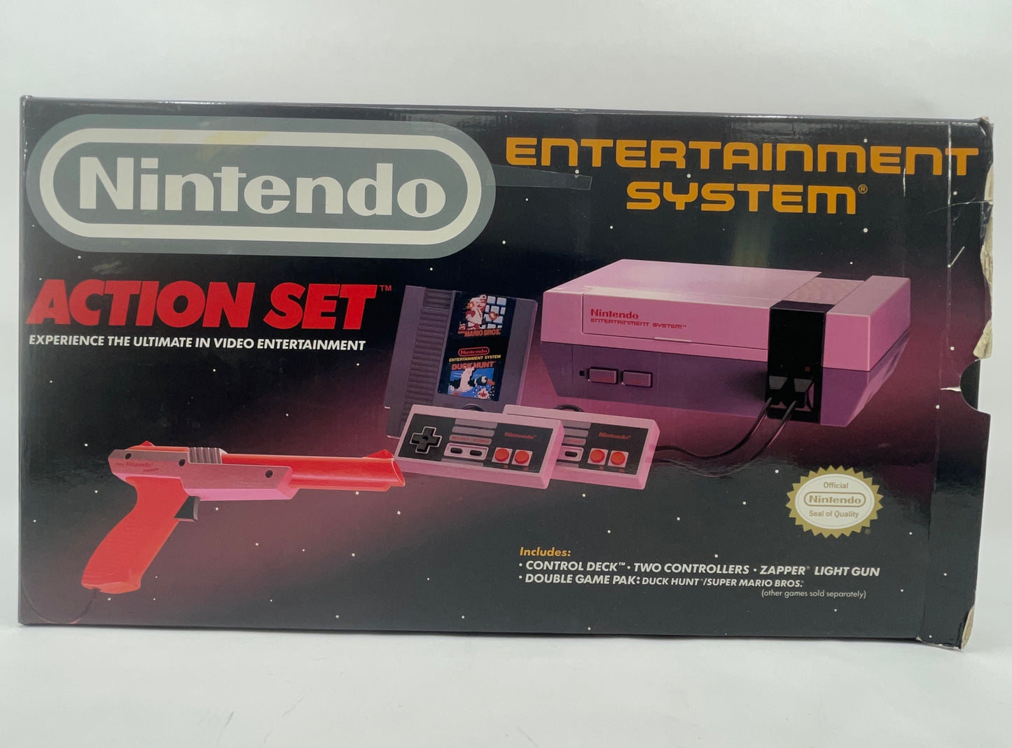 Nintendo Entertainment System NES Video Game Console NES-001 Gray