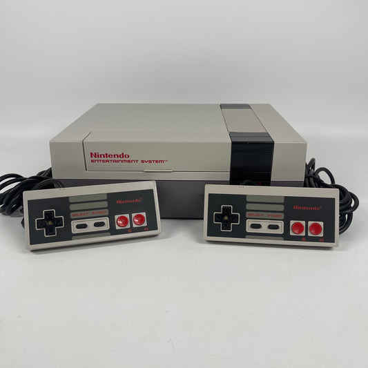 Nintendo Entertainment System NES Video Game Console NES-001 Gray