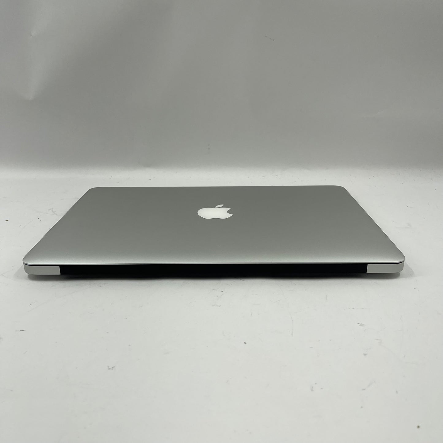 2017 Apple MacBook Air 13.3" i5 2.9GHz 8GB RAM 128GB HDD Silver A1466