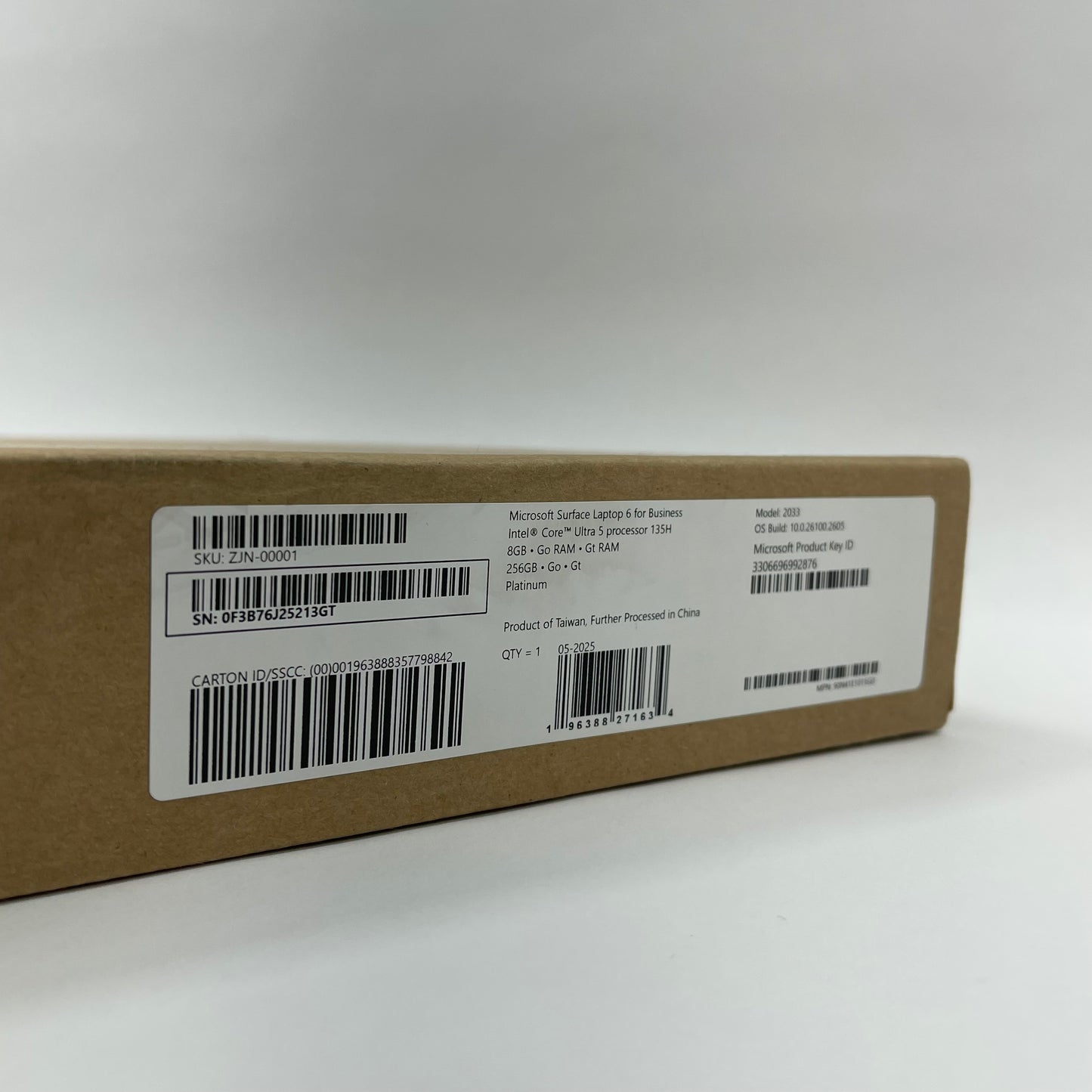 New Microsoft Surface Laptop 6 2033 13.5" Core Ultra 5 135H 8GB RAM 256GB SSD