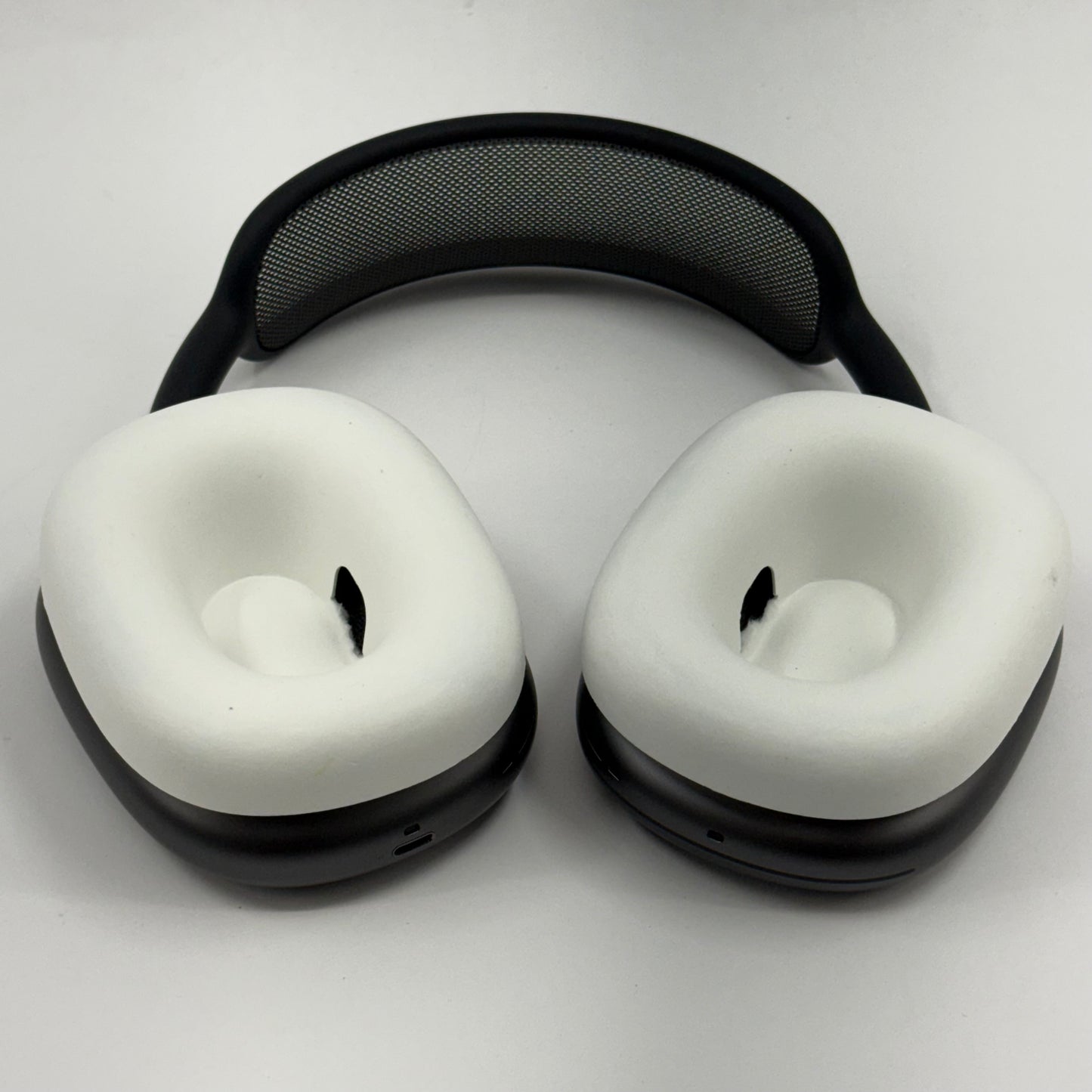 Apple AirPods Max Wireless Over-Ear Headphones Space Gray MGYH3AM/A