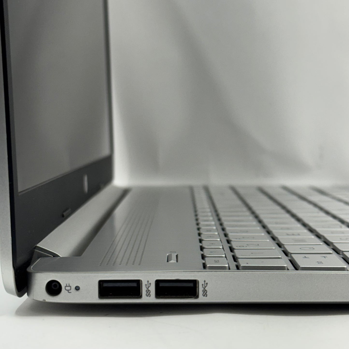 HP Laptop 15-DY0701DS 15.6" Celeron N4120 1.1GHz 8GB RAM 128GB SSD