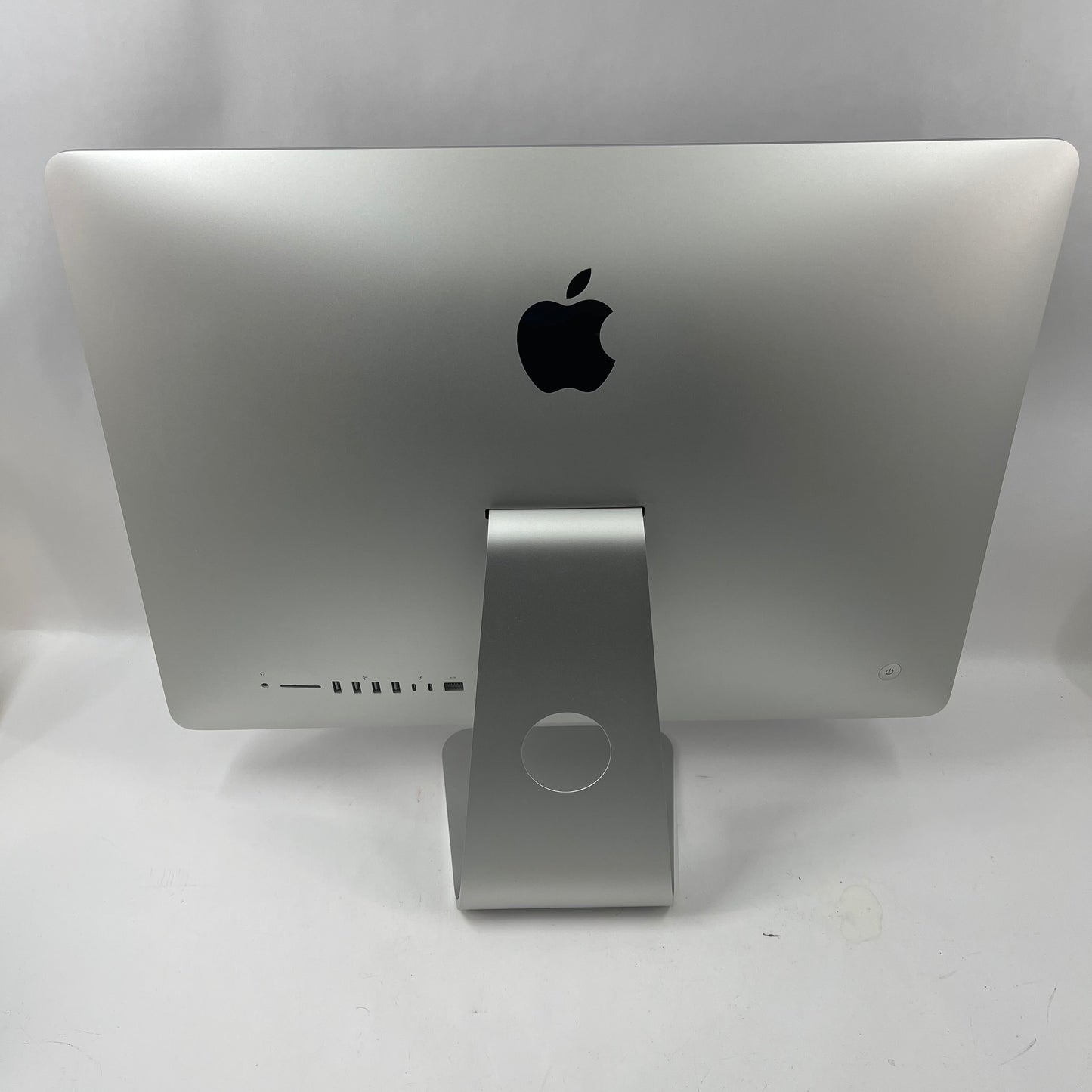 2017 Apple iMac 21.5" i5 7th Gen 3.0GHz 8GB RAM 1TB HDD Silver A1418