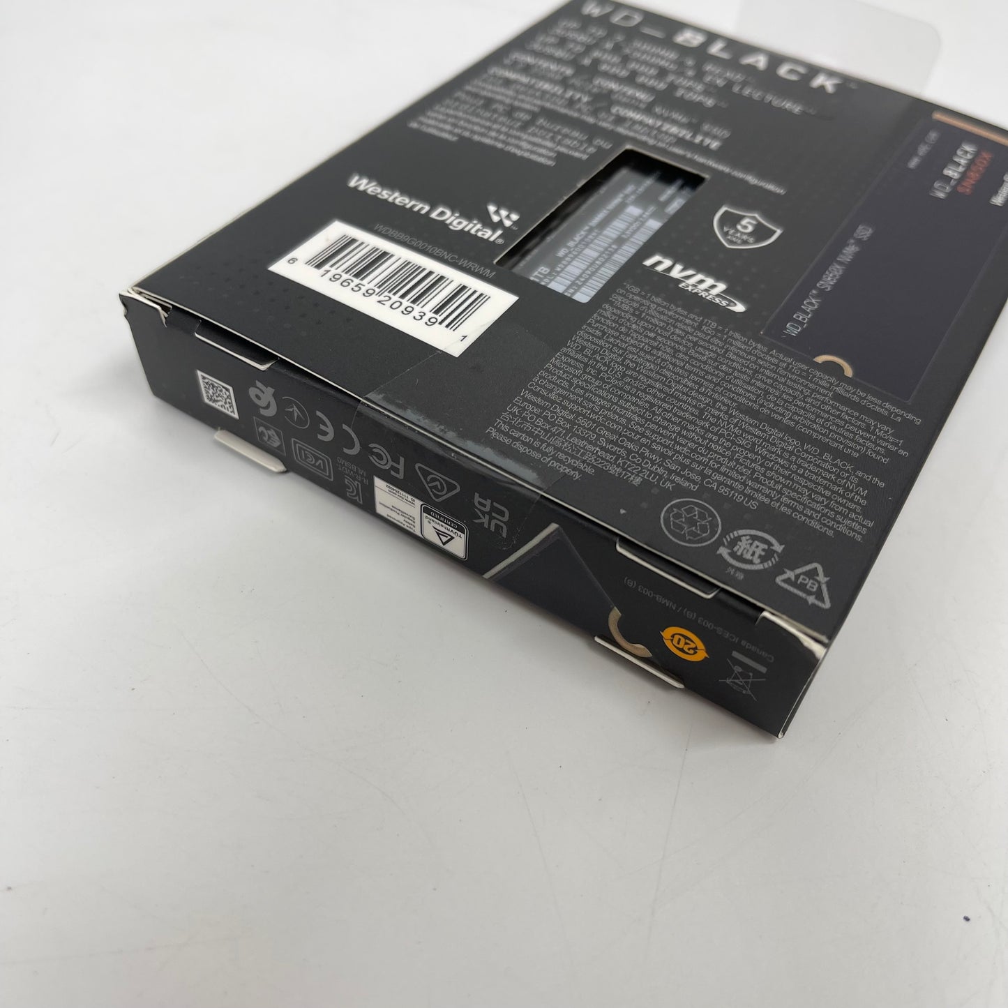 New Western Digital WD SN850X 1TB M.2 2280 PCIe Gen4 NVMe SSD WDBB9G0010BNC