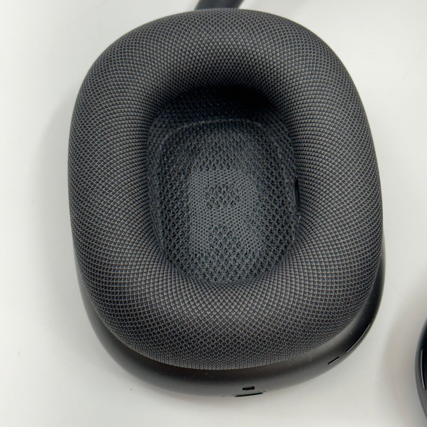 Apple AirPods Max Wireless Over-Ear Headphones Space Gray MGYH3AM/A