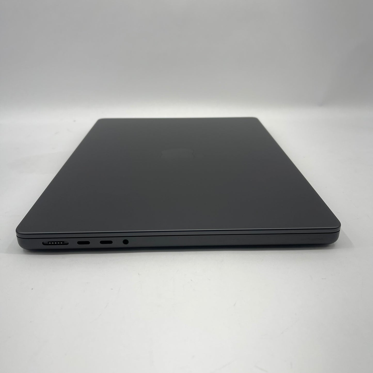 New WiFi Only Apple iPad 11" (A16) 128GB Silver MD3Y4LL/A