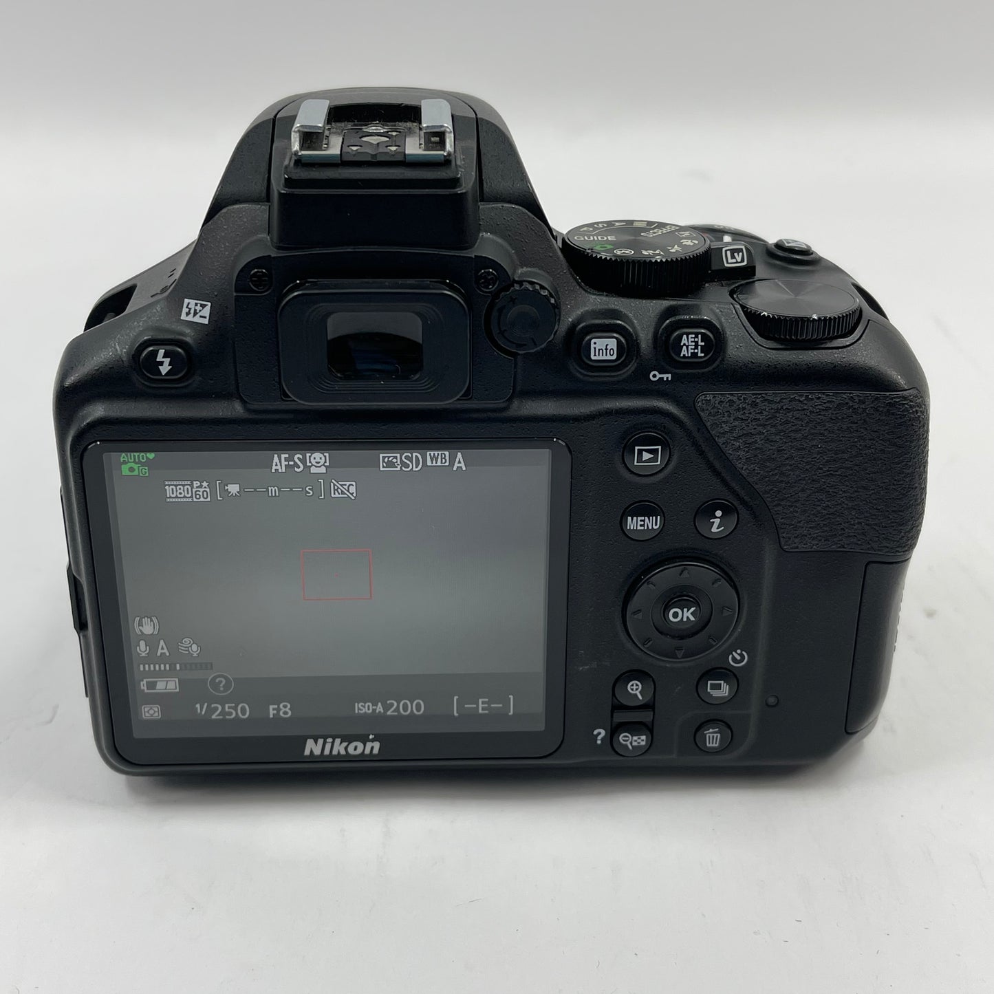 Nikon D3500 24.2MP Digital SLR DSLR Camera 3916 Shutter Count