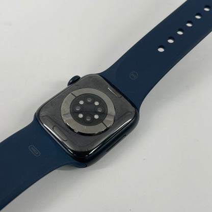 Unlocked Apple Watch Series 8 41MM Aluminum A2772