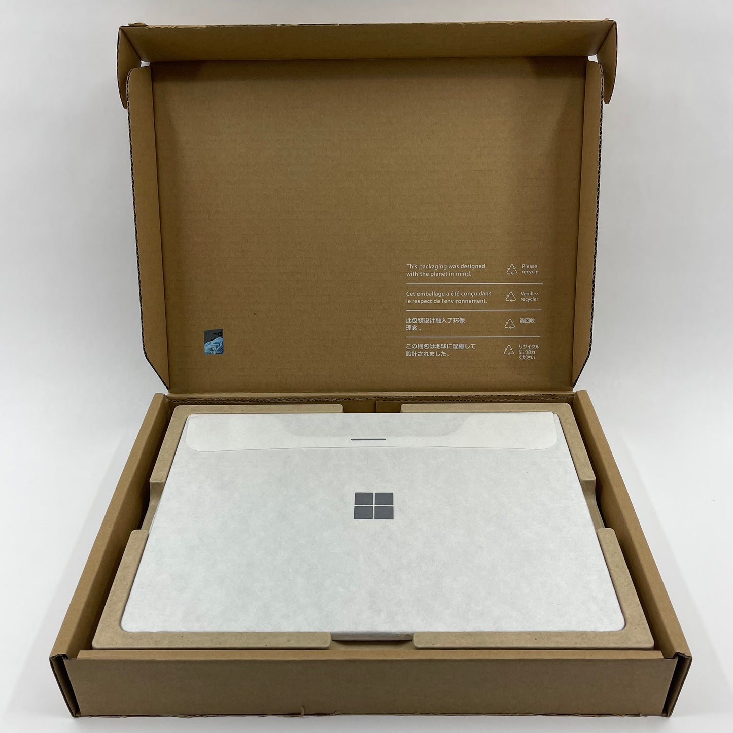 New Microsoft Surface Laptop 6 2033 13.5" Core Ultra 5 135H 8GB RAM 256GB SSD