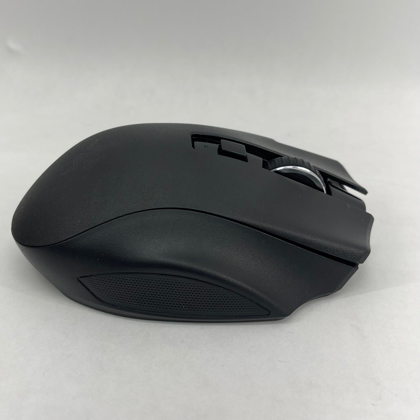 New Razer Naga V2 Hyperspeed Wireless Gaming Mouse RZ01-03600100-R3U1