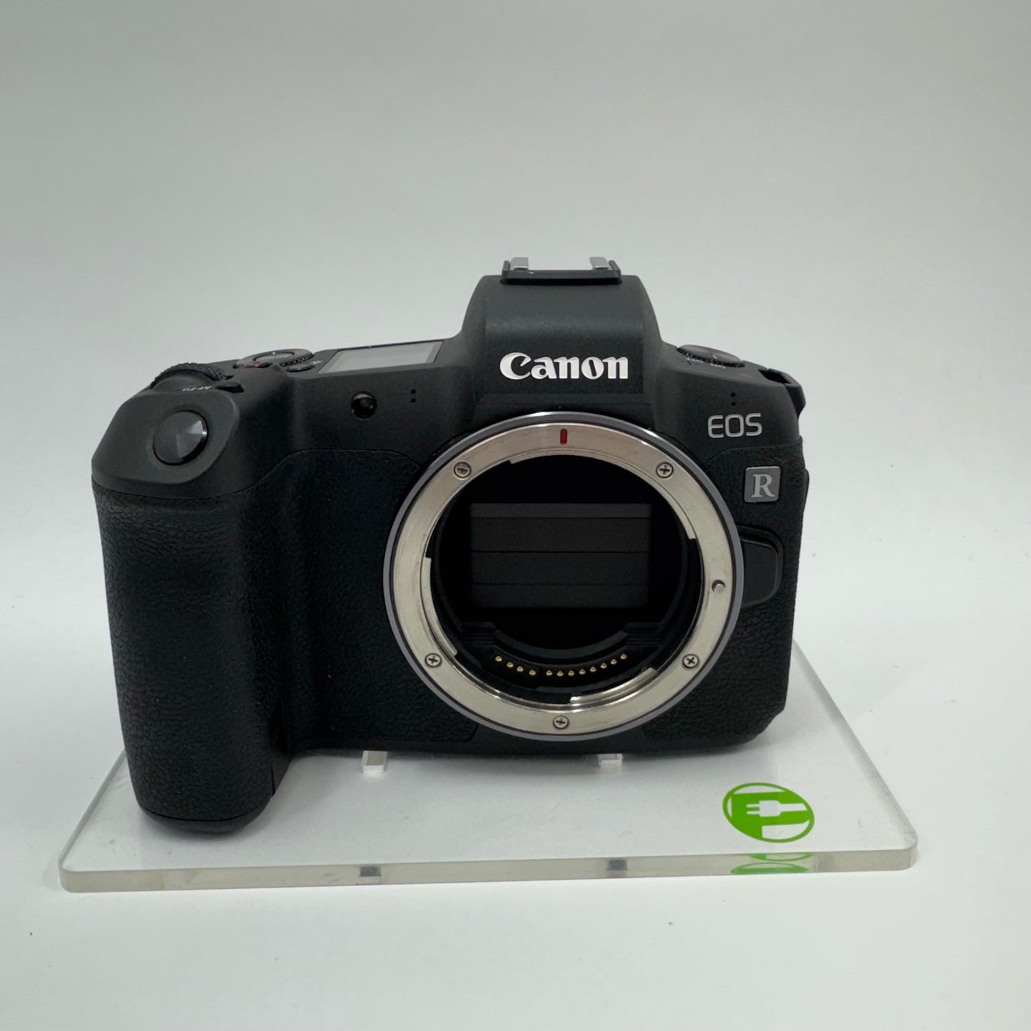 Canon EOS R 30.3MP Full Frame Mirrorless Digital Camera With RF 24-105mm Lens