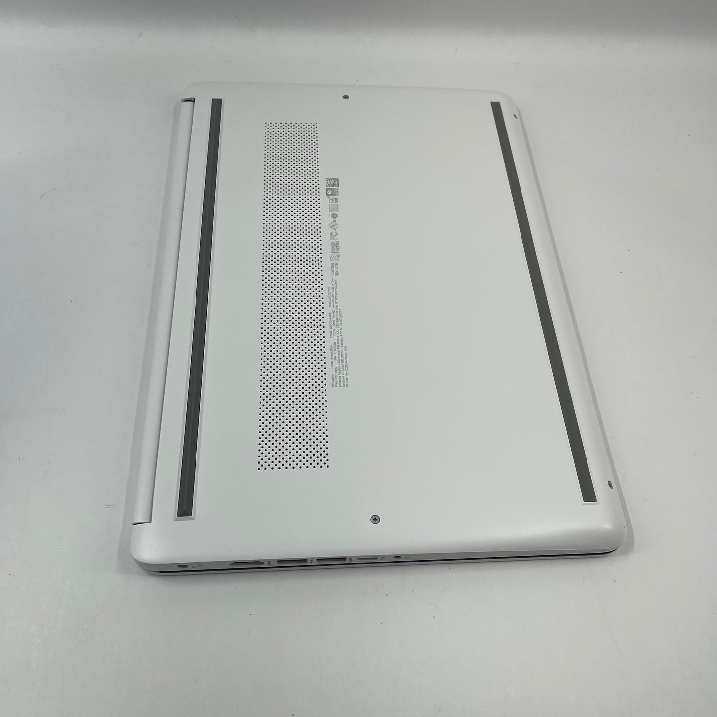 HP Laptop 14-DQ0052DX 14" Celeron N4120 1.1GHz 8GB RAM 64GB SSD