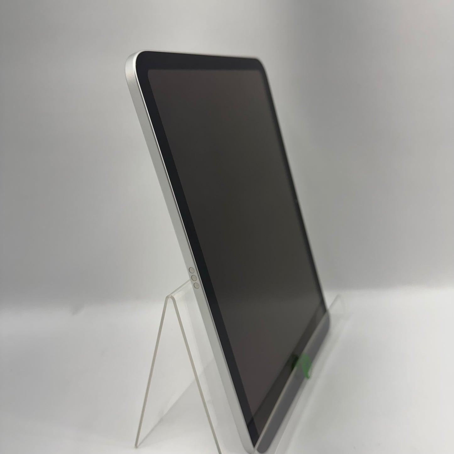 WiFi Only Apple iPad 11" (A16) 128GB Silver MD3Y4LL/A
