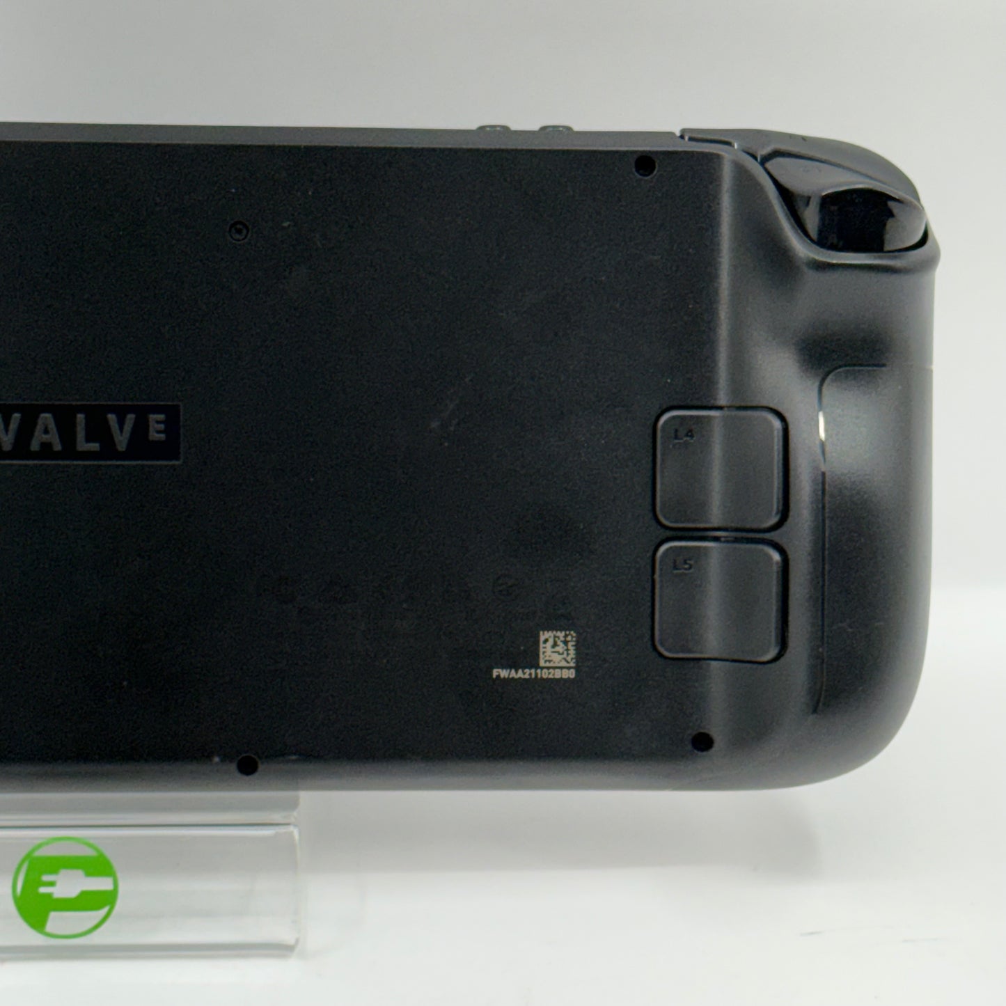 Valve Steam Deck 7" AMD 7nm Ryzen APU 16GB RAM 256GB Black 1010