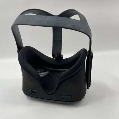 Oculus Quest 32GB Standalone All-in-One VR Headset MH-B