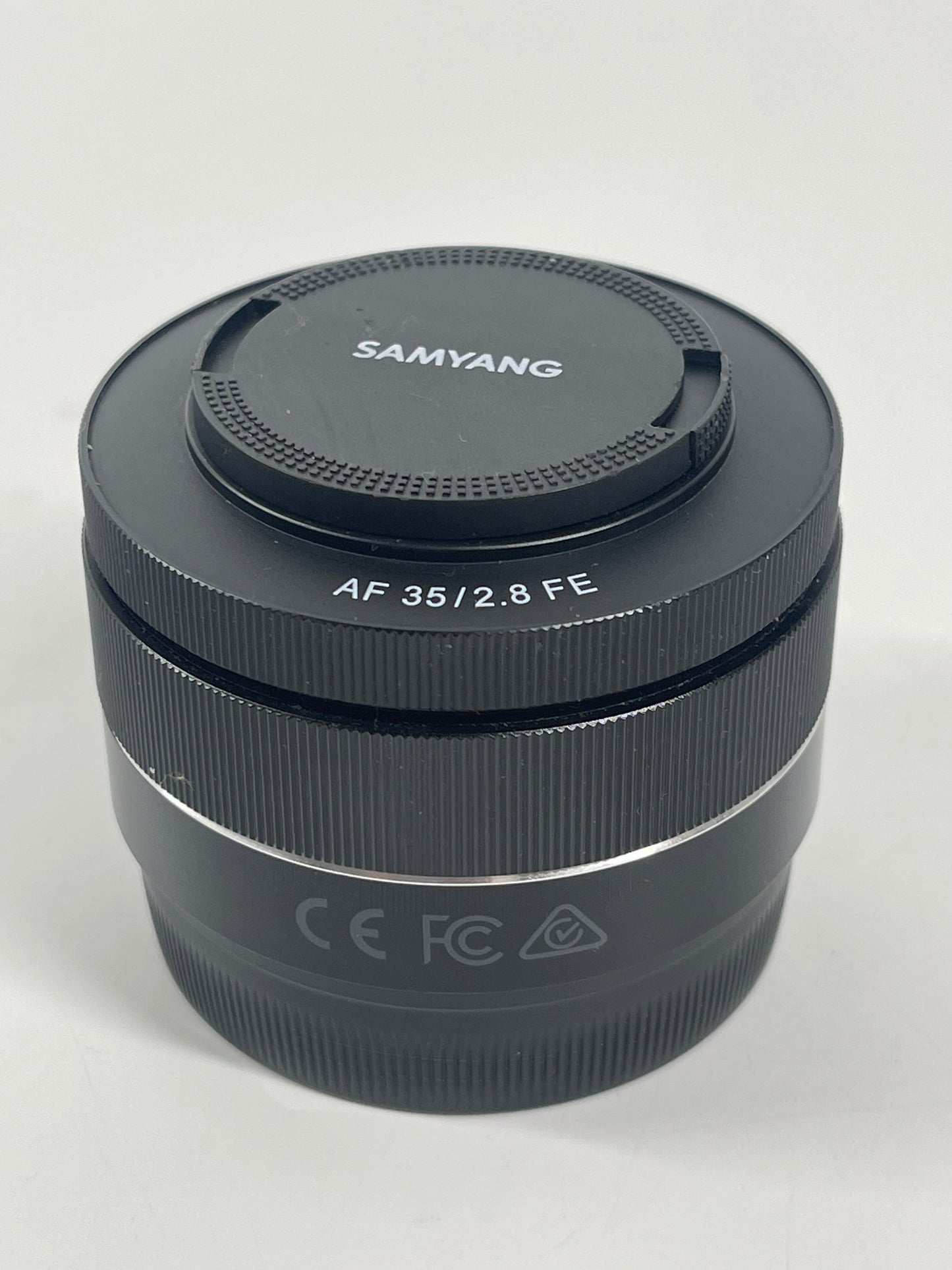 Samyang Full Frame Lens 35mm f/2.8 For Sony E-Mount