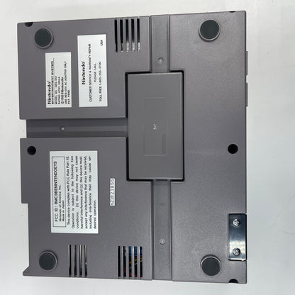 Nintendo Entertainment System NES Video Game Console NES-001 Gray