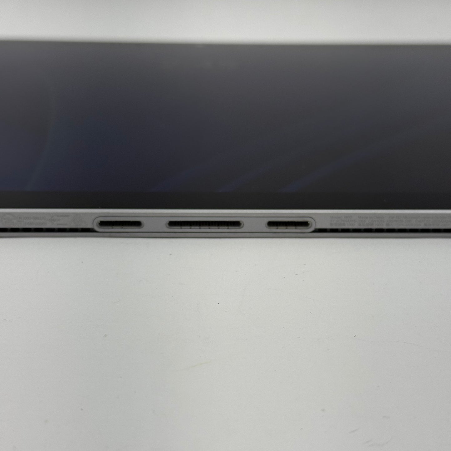Microsoft Surface Book 3 13.5" i7-1065G7 16GB RAM 256GB SSD GeForce GTX 1650